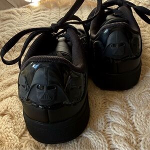 ADIDAS DARTH STAR WARS GRAND COURT 2.0 in BLACK CORE SHOES KIDS US SIZE 13.5K